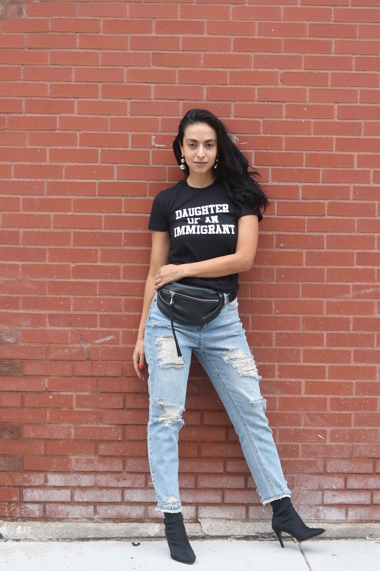 Unisex Classic Daughter of an Immigrant T-Shirt - Black